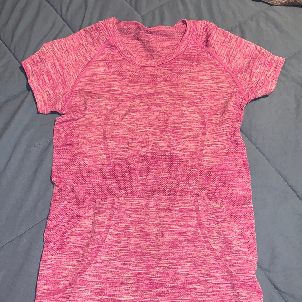 Lululemon swiftly tech tshirt
